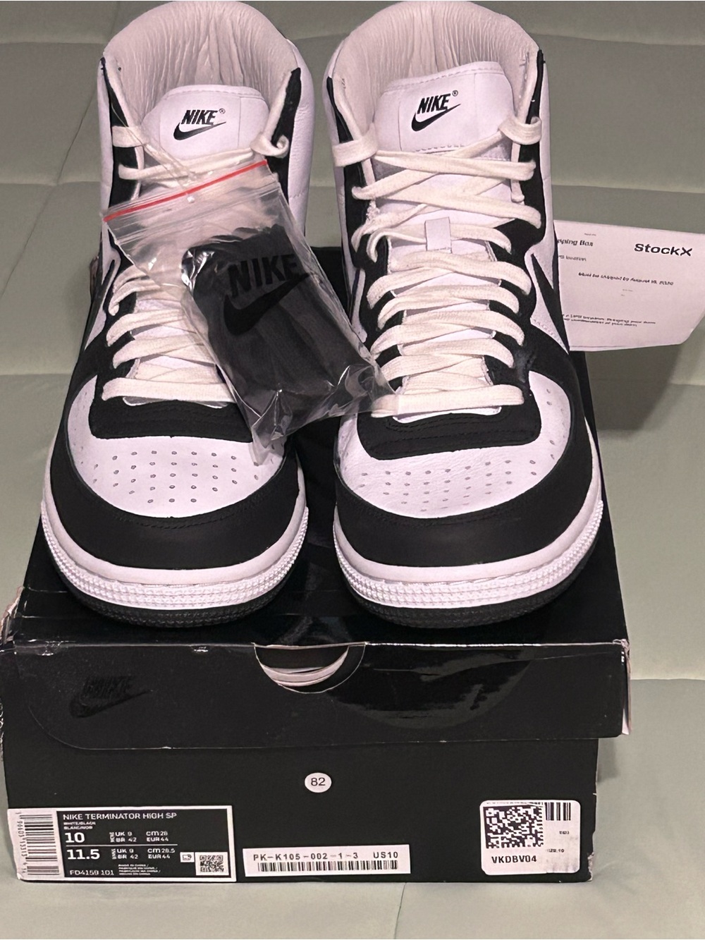 Nike Men’s Black and White High-Top Sneakers - Classic Two-Tone Brand new